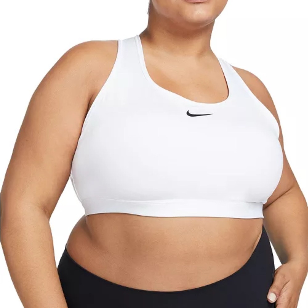 Nike Women's White Sports Bra NWT. 1X